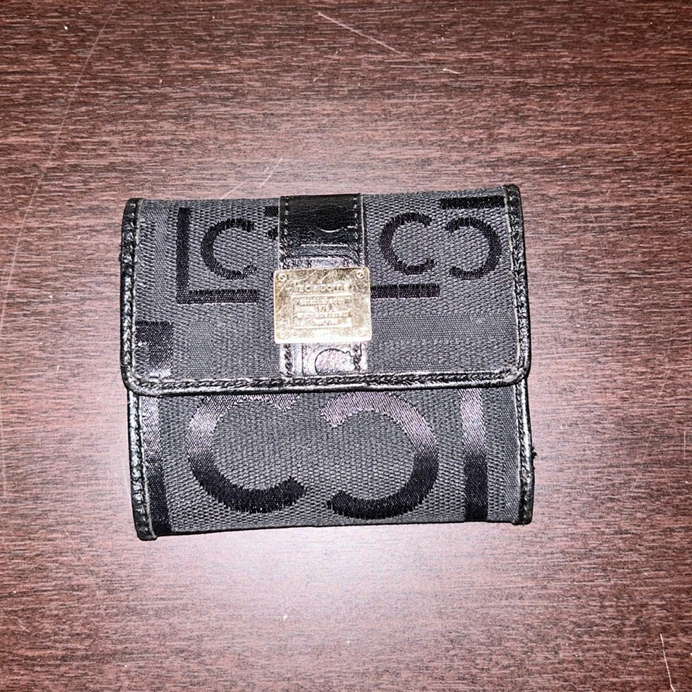 Small liz claiborne wallet